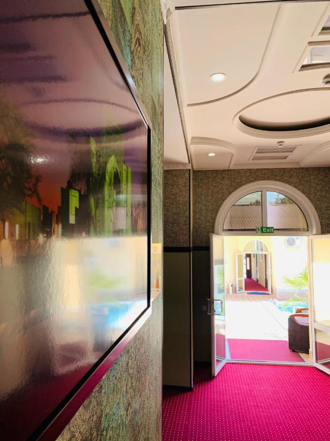 Rahat Inn Hotel Tashkent Bagian luar foto