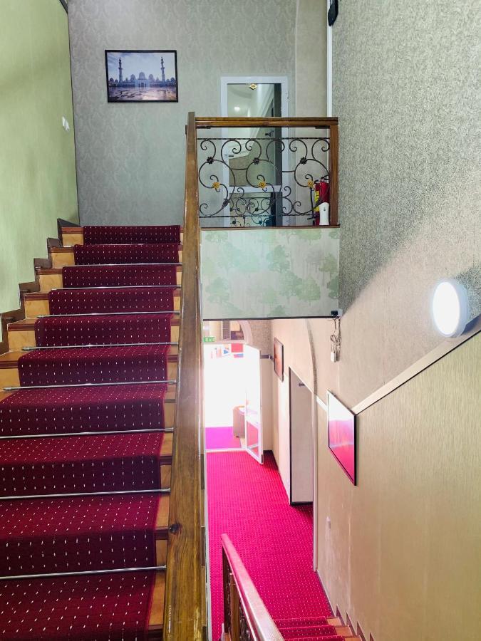 Rahat Inn Hotel Tashkent Bagian luar foto