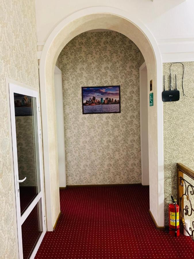 Rahat Inn Hotel Tashkent Bagian luar foto