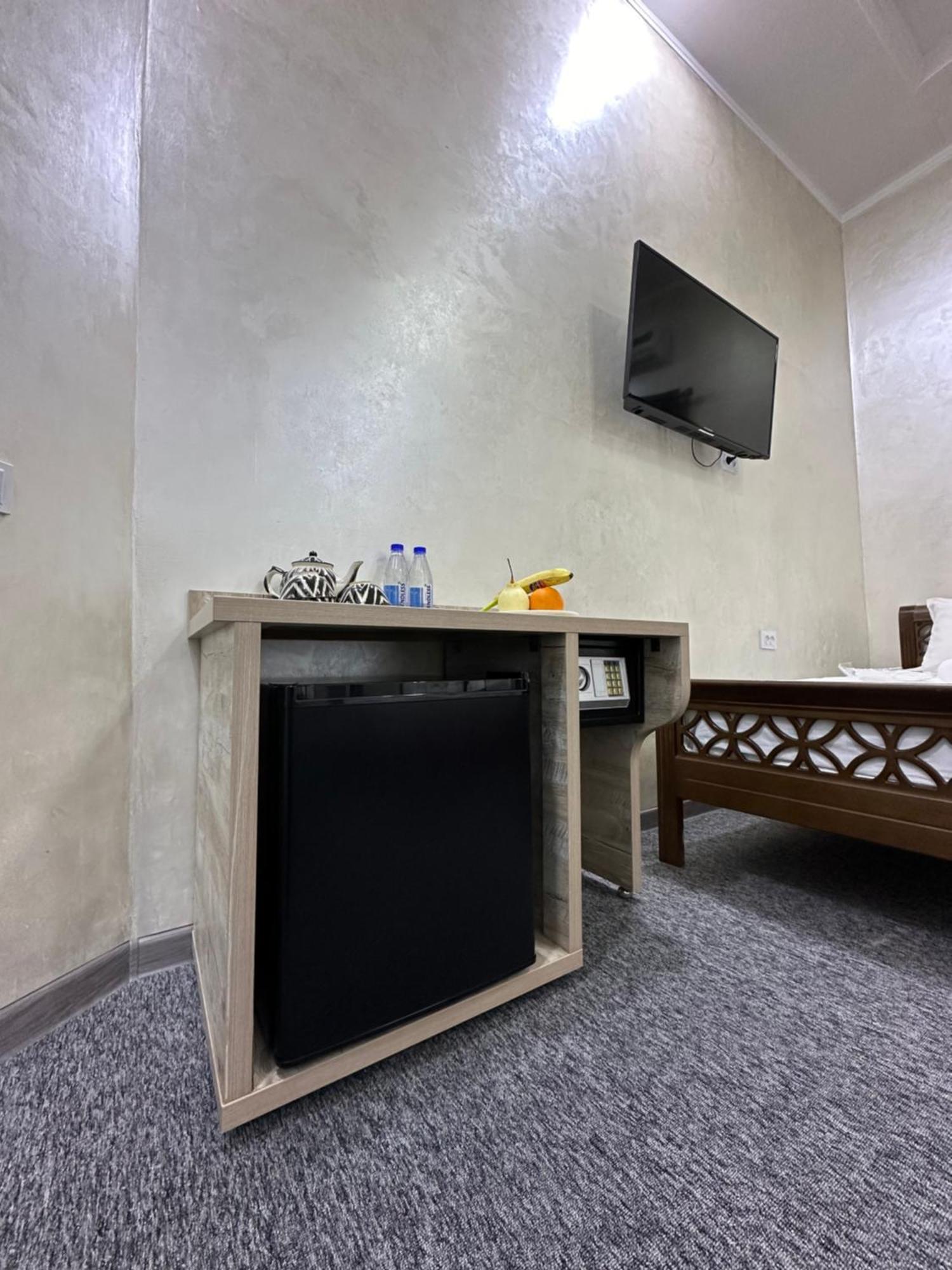 Rahat Inn Hotel Tashkent Bagian luar foto