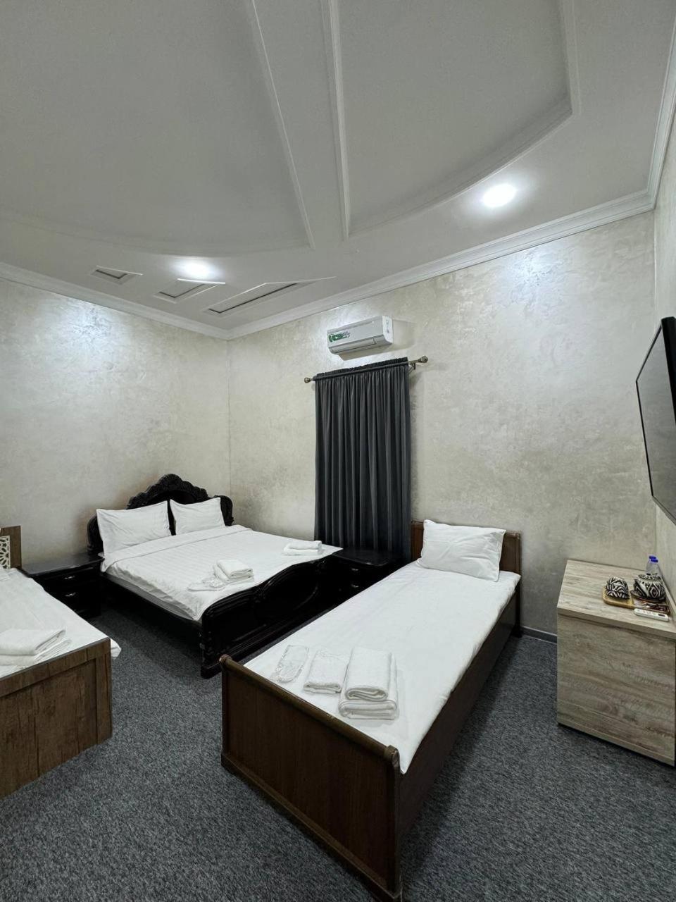 Rahat Inn Hotel Tashkent Bagian luar foto